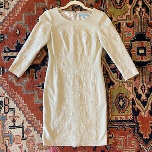 Elegant Antonio Melani Eggshell/Cream Dress